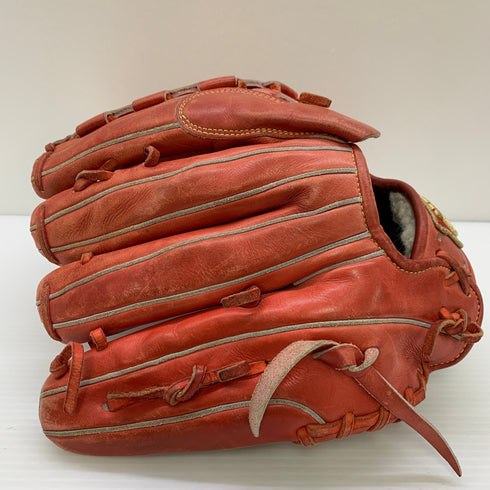 ウィルソン Wilson ウィルソンスタッフ Wilson Staff 硬式 大人 一般 投手用 グローブ ピッチャー グラブ 右投げ 中古品 野球 9419