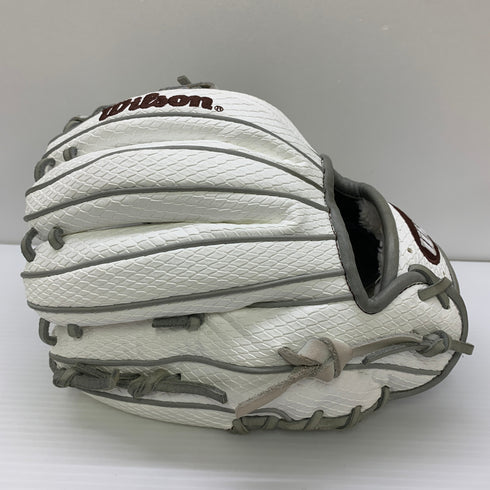 ウィルソン Wilson Wannabe Hero DUAL スネークスキン 軟式 大人 一般 内野手用 グローブ グラブ 右投げ 中古品 野球 1368