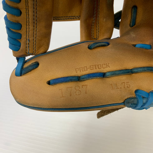 ウィルソン Wilson A2000 硬式 大人 一般 内野手用 グローブ グラブ 右投げ 中古品 野球 6031