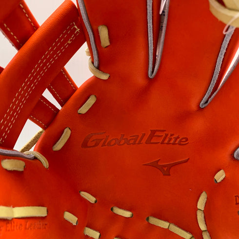 ミズノ MIZUNO グローバルエリート Global Elite 1AJGH30205 硬式 大人 一般 内野手用 グローブ グラブ 右投げ タグ付き グローブ袋付き 野球 8459