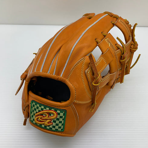 ドナイヤ Donaiya 軟式 大人 一般 内野手用 グローブ グラブ 右投げ 中古品 野球 9336