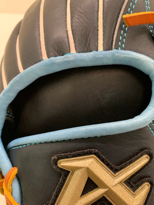 中古品 アトムズ ATOMS 軟式 内野手用グローブ 5423