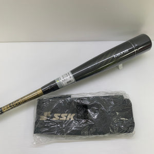 エスエスケイ SSK MM18 軟式 大人 一般 FRP製バット SBB4023MD ミドルバランス 未使用品 ケース付き 野球 8058