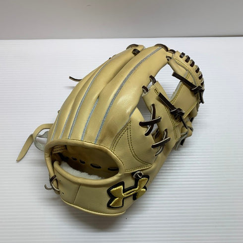 中古品 アンダーアーマーUNDER ARMOUR UNDENIABLE 硬式 内野手用グローブ 1371619 4643