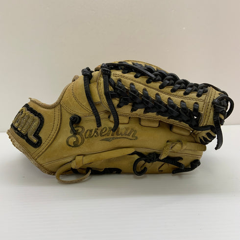 ベースマン BASEMAN BM 硬式 大人 一般 内野手用 グローブ グラブ 右投げ 中古品 野球 8788