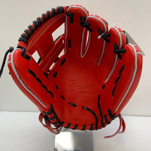 ウィルソン Wilson ワナビーヒーロー 軟式 大人 一般 内野手用 グローブ グラブ 右投げ WBW101137 タグ付き 野球 7520