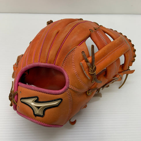 ミズノ MIZUNO グローバルエリート 菊池モデル 軟式 大人 一般 内野手用 グローブ グラブ 右投げ 1AJGR17503 中古品 野球 6037