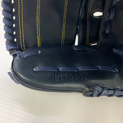 ラディアント NOMO 硬式 大人 一般 投手用 グローブ ピッチャー グラブ 右投げ 中古品 グローブ袋付き 野球 7712