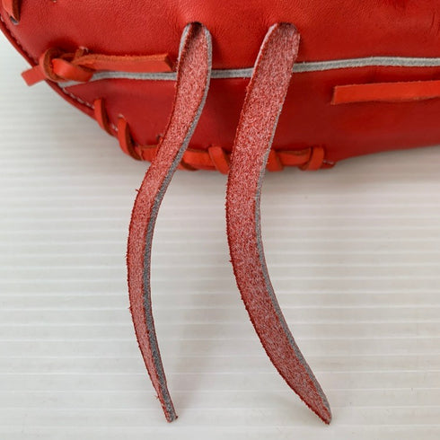 中古品 ウィルソン Wilson ウィルソンスタッフ 硬式 投手用グローブ 左投げ 4946