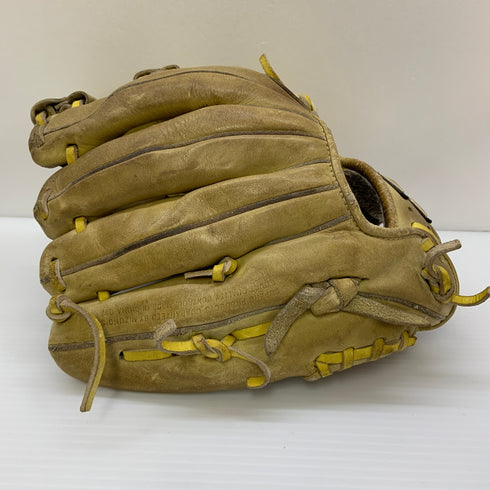 ミズノ MIZUNO グローバルエリート 軟式 大人 一般 内野手用 グローブ グラブ 右投げ 2GN31013 中古品 野球 8234