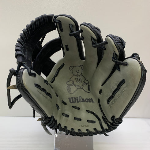 ウィルソン Wilson ウィルソンスタッフ ウィルソンベア 軟式 大人 一般 内野手用 グローブ グラブ 右投げ 中古品 野球 7356