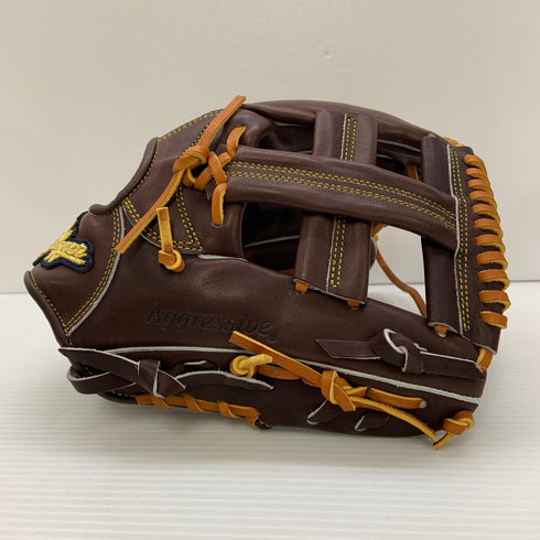 久保田スラッガー KUBOTA SLUGGER 硬式 大人 一般 内野手用 グローブ グラブ 右投げ KSG-BR2 タグ付き 野球 7465