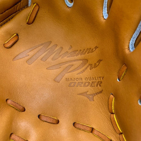 中古品 ミズノ MIZUNO ミズノプロ プレミアムセレクション オーダー硬式 内野手用グローブ 5711