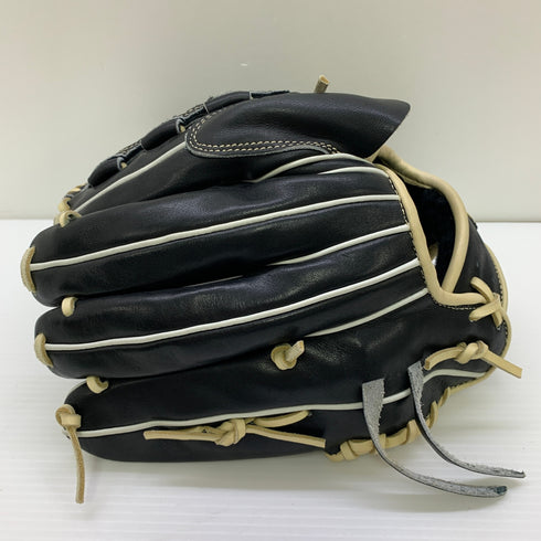 アンダーアーマー Under Armour UA 1366693 硬式 大人 一般 投手用 グローブ ピッチャー グラブ 右投げ 中古品 野球 1451