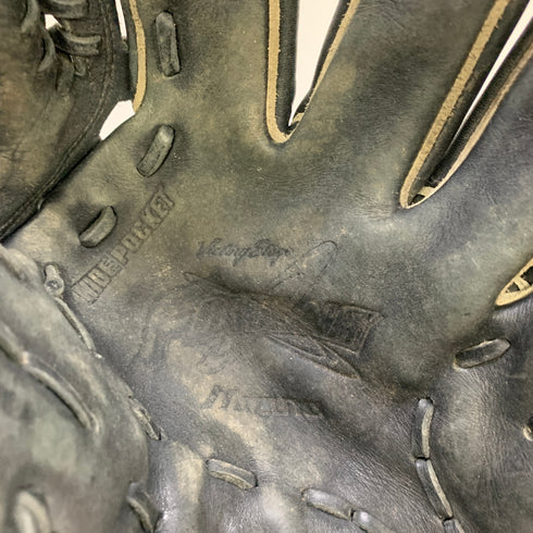 ミズノ MIZUNO ビクトリーステージ ソフトボール用 大人 一般 内野手用 グローブ グラブ 右投げ 2GS50100 中古品 野球 8294