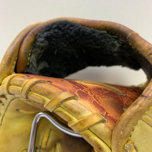 イソノ 硬式 大人 一般 投手用 グローブ ピッチャー グラブ 右投げ 中古品 野球 9722
