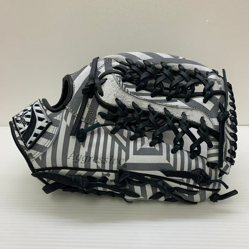 久保田スラッガー KUBOTA SLUGGER 軟式 大人 一般 外野手用 グローブ グラブ 右投げ SP-2023G タグ付き グローブ袋付き 野球 7088