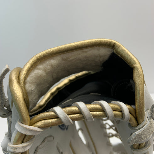 ウィルソン Wilson ウィルソンベア 軟式 大人 一般 外野手用 グローブ グラブ 右投げ RBMWW8L 中古品 野球 6685