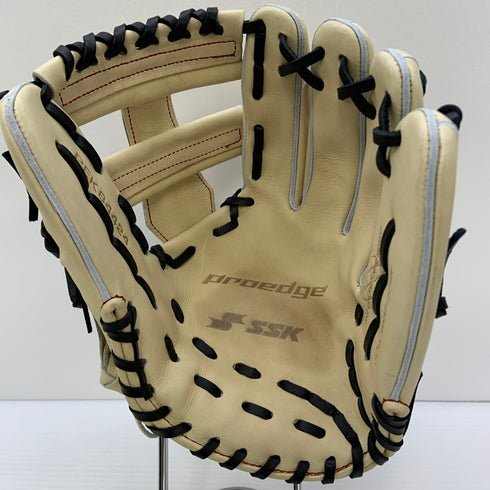 エスエスケイ SSK プロエッジ 硬式 大人 一般 内野手用 グローブ グラブ 右投げ PEK84424 タグ付き 野球 7849