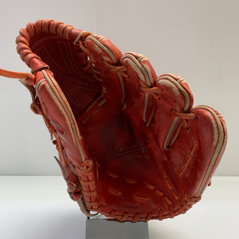 ウィルソン Wilson ウィルソンスタッフ 硬式 大人 一般 投手用 グローブ ピッチャー グラブ 右投げ HWO196 中古品 野球 6889