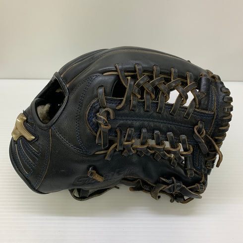 ミズノ MIZUNO グローバルエリートオーダー 硬式 大人 一般 内野手用 グローブ グラブ 右投げ 中古品 野球 6518