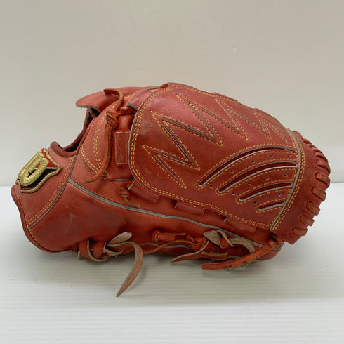 ウィルソン Wilson ウィルソンスタッフ Wilson Staff 硬式 大人 一般 投手用 グローブ ピッチャー グラブ 右投げ 中古品 野球 9419