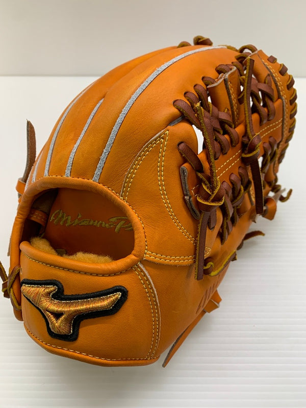 中古品 ミズノ MIZUNO ミズノプロ CRAFTED Edition 硬式 内野手用グローブ 1AJGH32033 5507