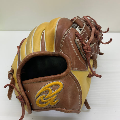 ドナイヤ Donaiya DA2018 軟式 大人 一般 内野手用 グローブ グラブ 右投げ 中古品 野球 9558