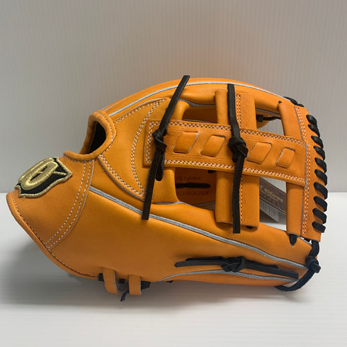 ウィルソン Wilson ウィルソンスタッフ ウィルソンベア 硬式 大人 一般 内野手用 グローブ グラブ 右投げ WBW102303 タグ付き 野球 7334