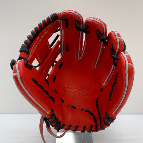ウィルソン Wilson ウィルソンスタッフ 硬式 大人 一般 内野手用 グローブ グラブ 右投げ WBW101066 タグ付き 野球 8029