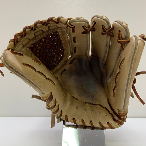 久保田スラッガー KUBOTA SLUGGER 軟式 大人 一般 内野手用 グローブ グラブ 右投げ 中古品 グローブ袋付き 野球 9575