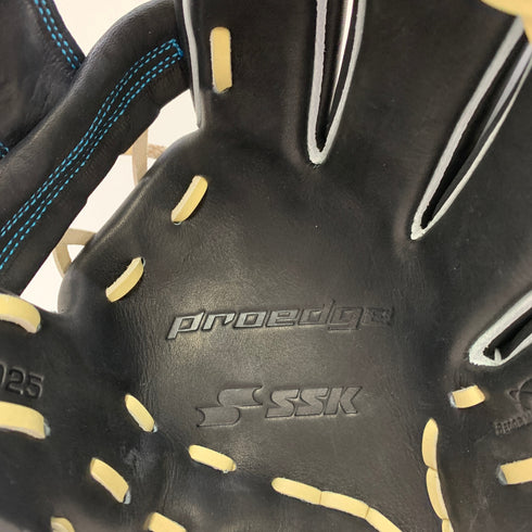 エスエスケイ SSK プロエッジ 軟式 大人 一般 内野手用 グローブ グラブ 右投げ PNW74925 タグ付き 野球 7864