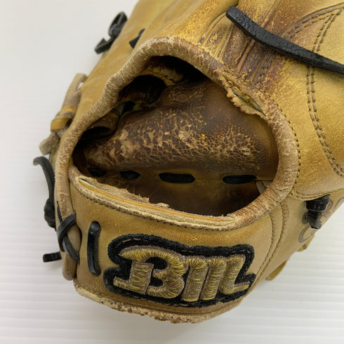 ベースマン BASEMAN BM 硬式 大人 一般 内野手用 グローブ グラブ 右投げ 中古品 野球 8788
