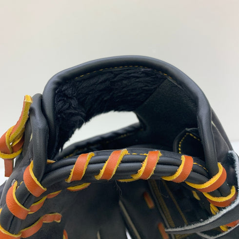 アンダーアーマー Under Armour UA 軟式 大人 一般 オールラウンド グローブ グラブ 右投げ 1366706 中古品 グローブ袋付き 野球 8192