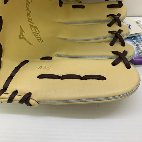 ミズノ MIZUNO グローバルエリート Global Elite 1AJGR33201 軟式 大人 一般 投手用 グローブ ピッチャー グラブ 右投げ タグ付き 野球 9735