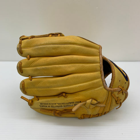 ミズノ MIZUNO 2GN30600 軟式 大人 一般 内野手用 グローブ グラブ 右投げ 中古品 野球 9196