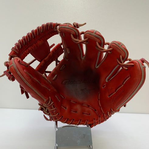 ミズノ MIZUNO グローバルエリート 硬式 大人 一般 内野手用 グローブ グラブ 右投げ 1AJGH20313 中古品 野球 6082