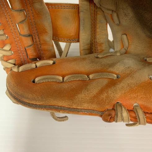 アトムズ ATOMS 軟式 大人 一般 内野手用 グローブ グラブ 右投げ 中古品 野球 9950
