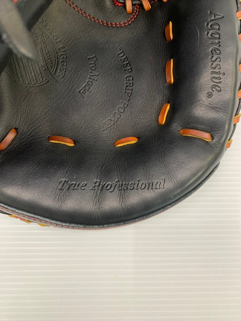 中古品 久保田スラッガ ーKUBOTA SLUGGER 軟式 キャッチャーミット KSM-037 3681