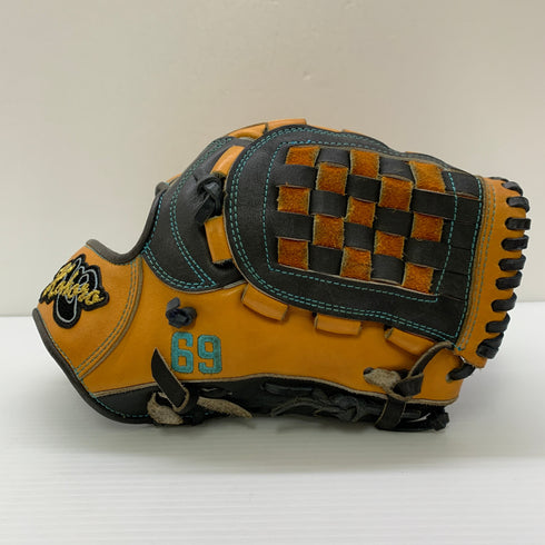 心グラブ kokoro 軟式 大人 一般 内野手用 グローブ グラブ 右投げ 中古品 野球 8963