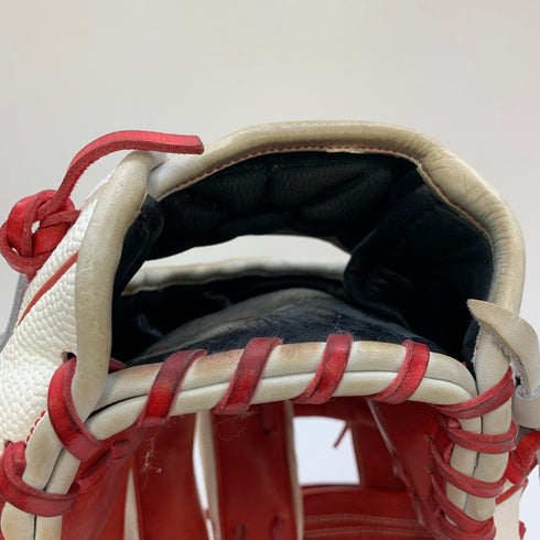 ウィルソン Wilson A2000 1786 軟式 大人 一般 内野手用 グローブ グラブ 右投げ 中古品 野球 8417