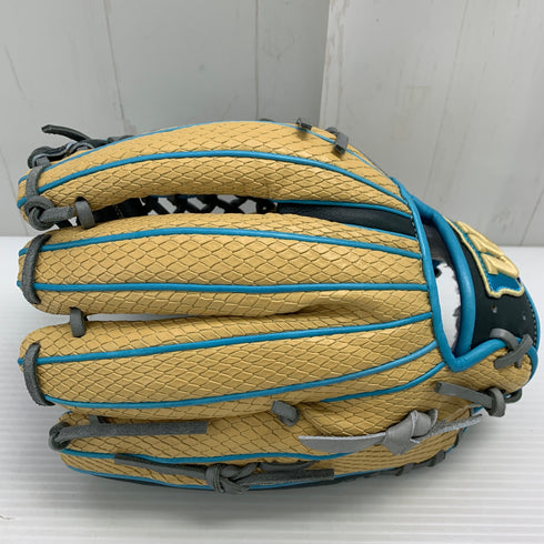 ウィルソン Wilson ワナビーヒーロー 軟式 大人 一般 内野手用 グローブ グラブ 右投げ WBW100650 タグ付き 野球 5869