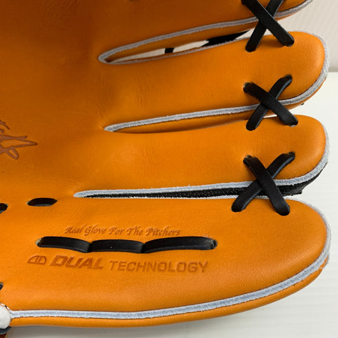 ウィルソン Wilson ウィルソンスタッフ 硬式 大人 一般 投手用 グローブ ピッチャー グラブ 右投げ グローブ袋付き 野球 7024