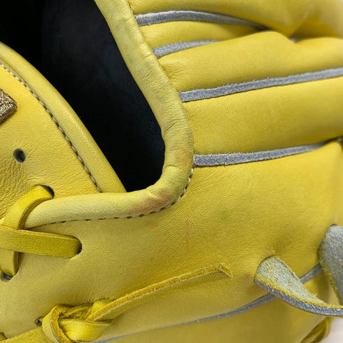 中古品 ウィルソン Wilson ウィルソンスタッフ 硬式 投手用グローブ 18型 左投げ 4941