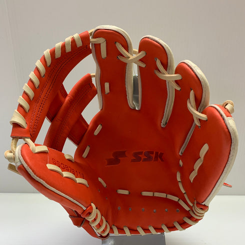 エスエスケイ SSK 軟式 大人 一般 内野手用 グローブ グラブ 右投げ SSGB76119 タグ付き 野球 7584