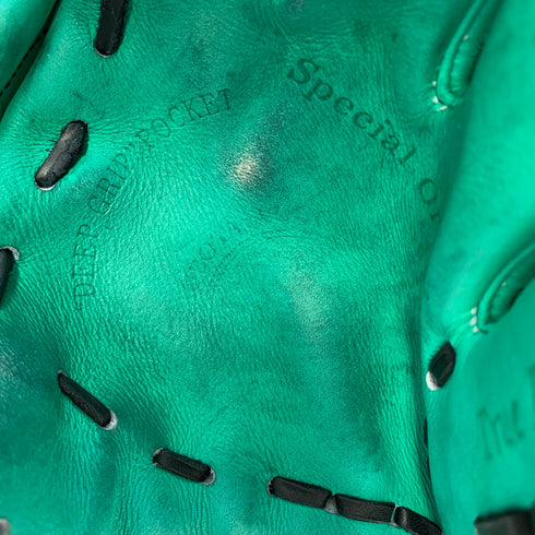 久保田スラッガー KUBOTA SLUGGER 軟式 大人 一般 外野手用 グローブ グラブ 右投げ 中古品 野球 1195