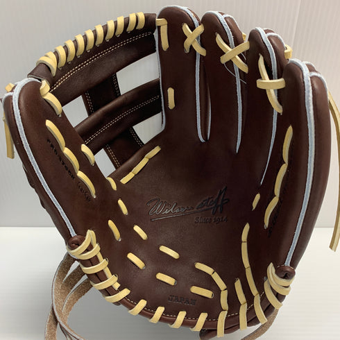 ウィルソン Wilson ウィルソンスタッフ 硬式 大人 一般 内野手用 グローブ グラブ 右投げ WBW102896 タグ付き グローブ袋付き 野球 8297