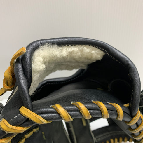 アトムズ ATOMS 硬式 大人 一般 内野手用 グローブ グラブ 右投げ 中古品 野球 7734