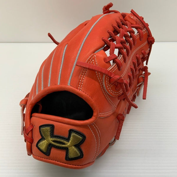 中古品 アンダーアーマー UNDER ARMOUR 軟式 外野手用グローブ QBB0253 5678