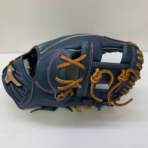 ミズノ MIZUNO グローバルエリート 軟式 大人 一般 内野手用 グローブ グラブ 右投げ 1AJGR23303 中古品 野球 6449